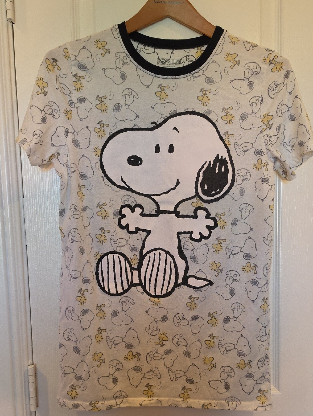 Peanuts Black & White Snoopy Print Tee
